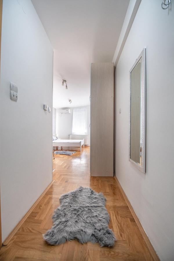 Stella Modern Apartment 2 Νόβι Σαντ Εξωτερικό φωτογραφία