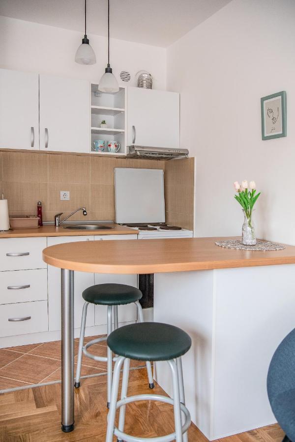 Stella Modern Apartment 2 Νόβι Σαντ Εξωτερικό φωτογραφία